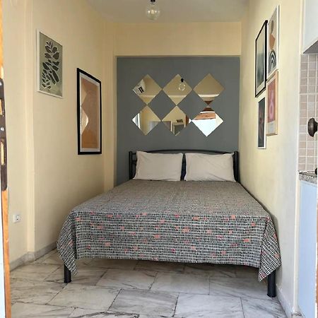 Tiny Loft Studio In The Heart Of Thessaloniki,17 Square Meters,On The Terrace Of The Building Esterno foto