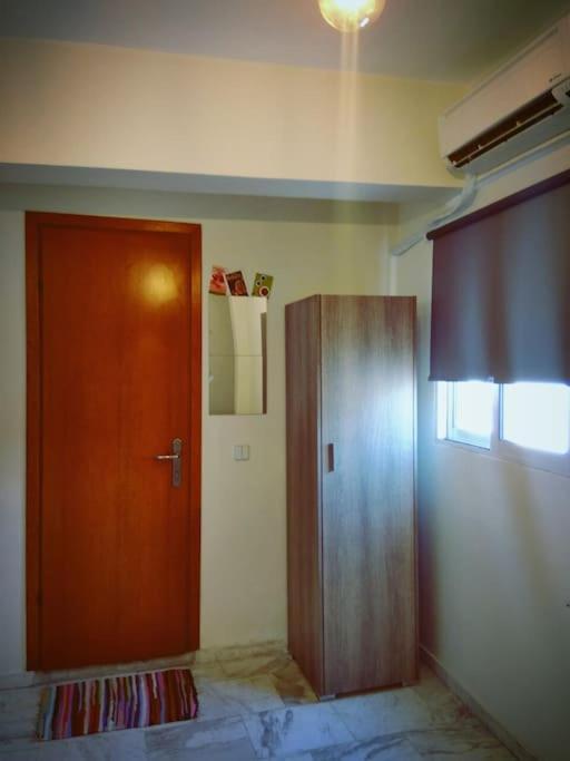 Tiny Loft Studio In The Heart Of Thessaloniki,17 Square Meters,On The Terrace Of The Building Esterno foto